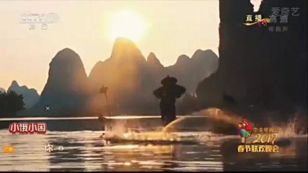 涨姿势!为什么大牌时装在春晚就失去了高级感?(图45) 涨姿势!为什么大牌时装在春晚就失去了高级感?(图45)