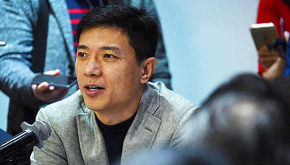 李彦宏自称“不喜欢搞关系” 构建“新兴政商关系”难不难?(图1) 李彦宏自称“不喜欢搞关系” 构建“新兴政商关系”难不难?(图1)